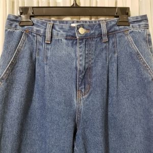 Forever 21 Pleated High-Waisted Straight-Leg Jeans